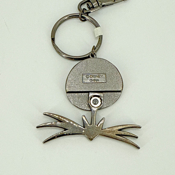Disney Jack Skellington Bat Bow Tie Keychain The Nightmare Before Christmas - Picture 3 of 4